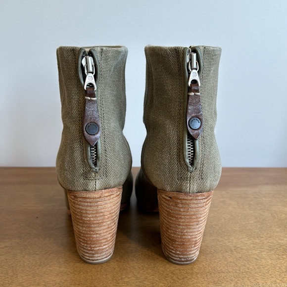 rag & bone Classic Newbury boot in light green canvas. Size 8.5 retails $495 - Picture 3 of 6